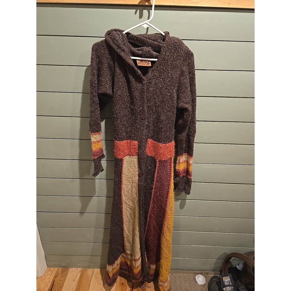 Perika By Peruvian Trading Acrilic Cardigan